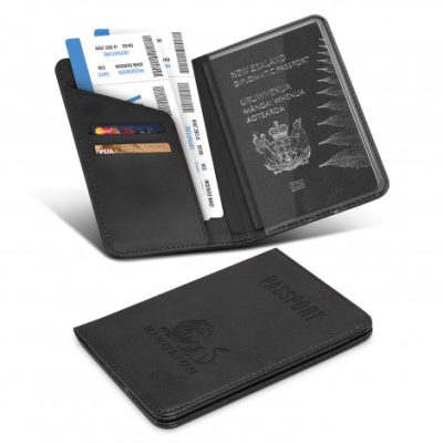 Explorer Passport Wallet (TUA116851)