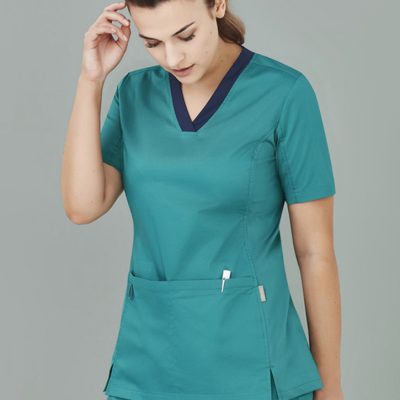 Womens Riley Stretch Scrub Top (FBIZCST043LS)