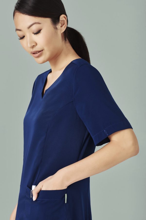 Womens Avery Round Neck Scrub Top (FBIZCST942LS)