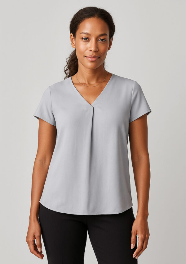 Womens Kayla V-Neck Pleat Blouse (FBIZRB967LS)